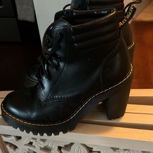 Dr Marten Persephone boot